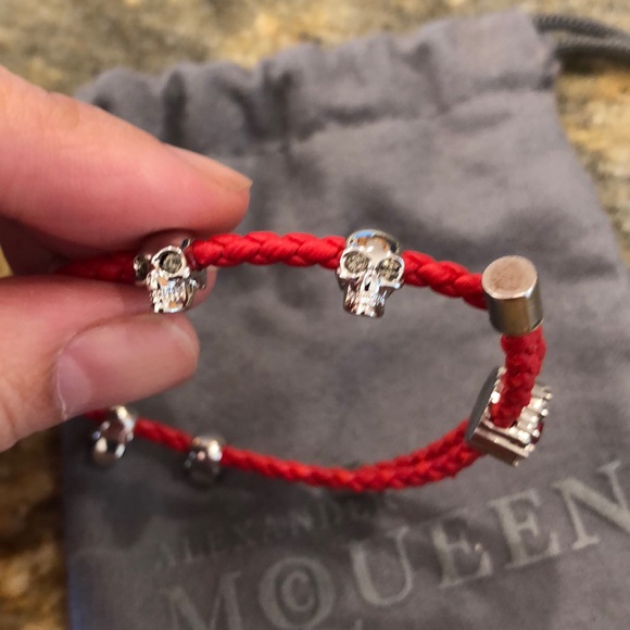 New authentic Alexander McQueen red bracelet - Picture 3 of 7